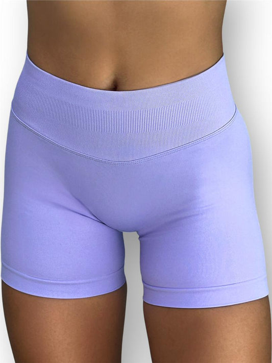 Essence Short Lilac